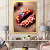 Designart 'Close Up of Creative Make up on Woman Lips With Lolipops' moderni uokvireni umjetnički Print